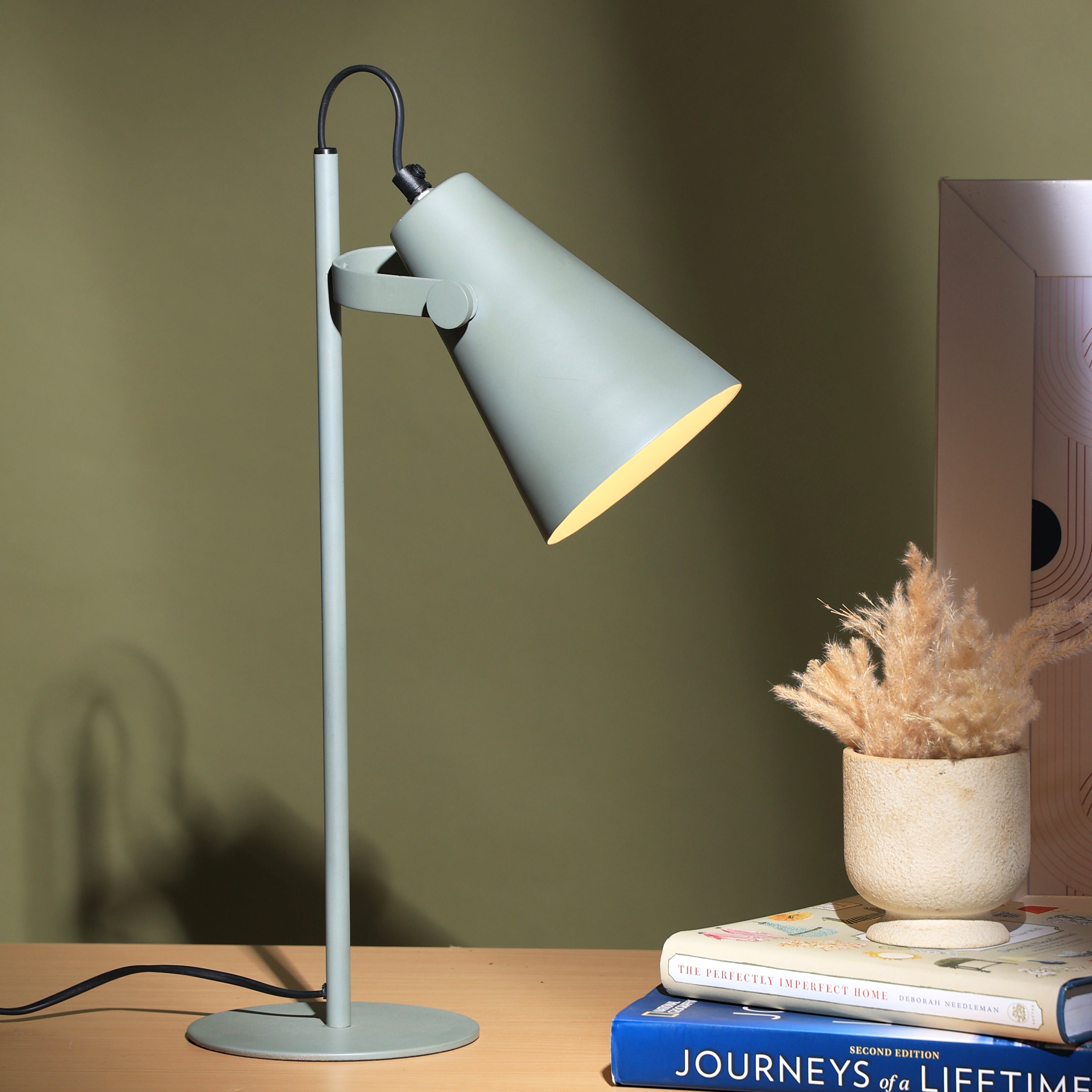 Fika Task Lamp Table Lamp