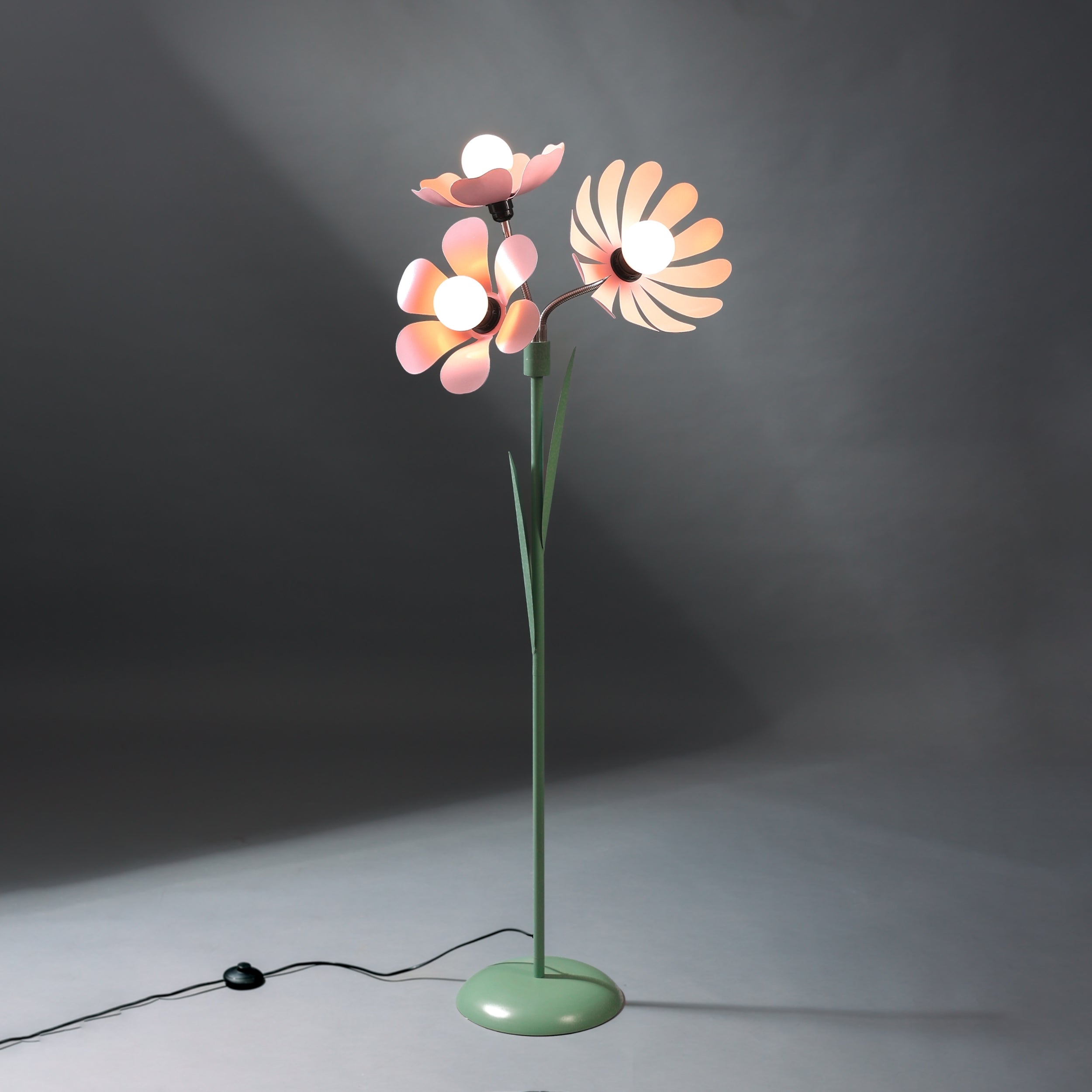 Petal Bloom Floor Lamp