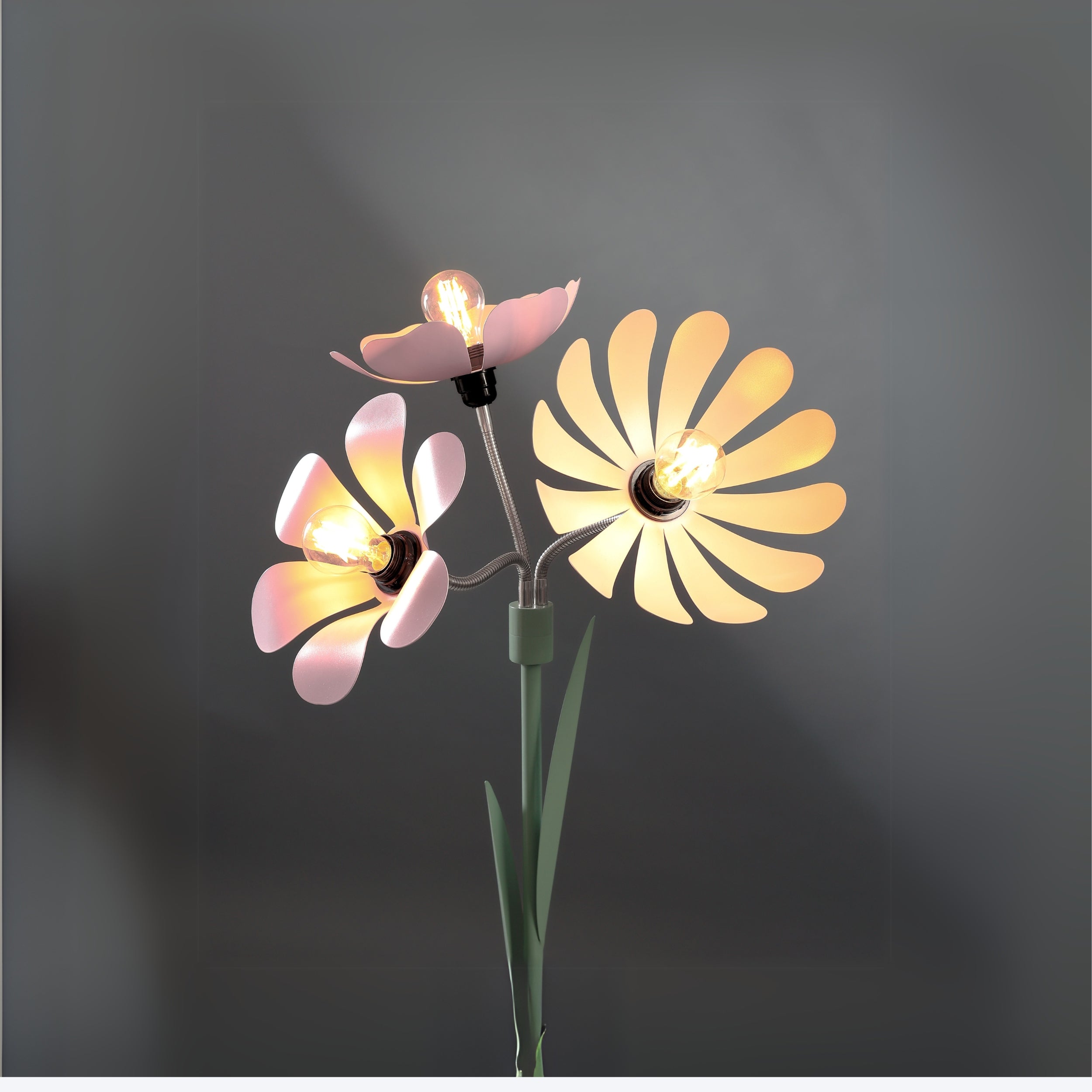 Petal Bloom Floor Lamp