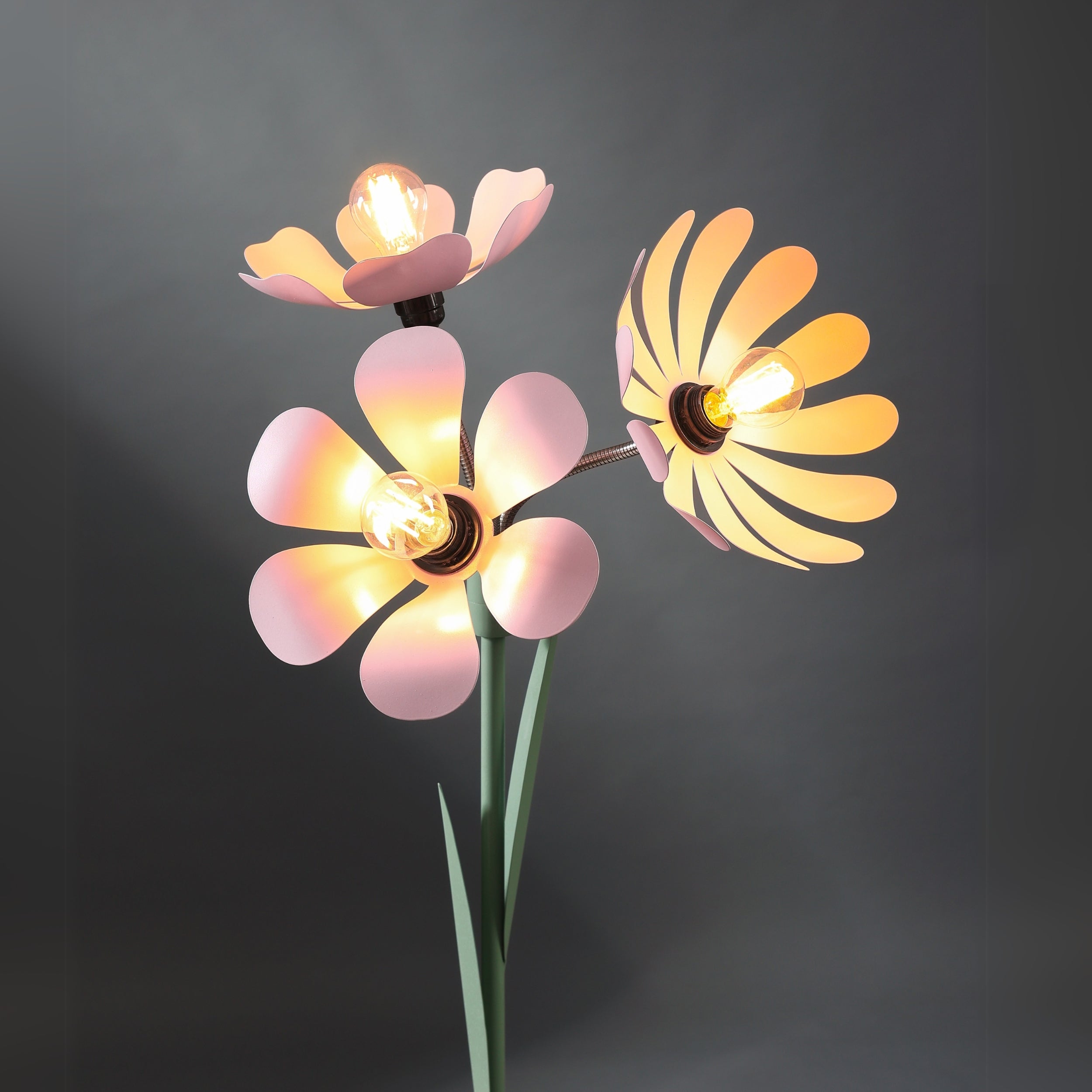 Petal Bloom Floor Lamp