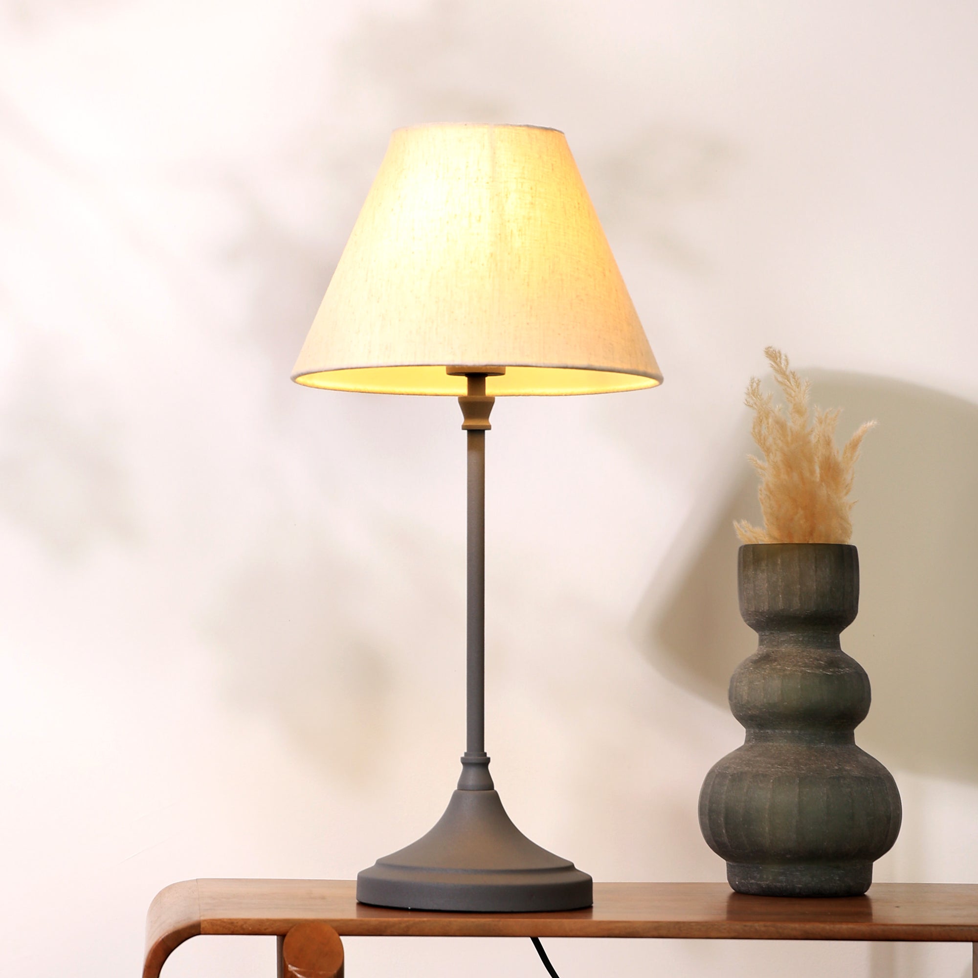 RUSTIQUE TABLE LAMP - COTTAGE CHARM, MID-CENTURY, LINEN SHADE DESK LAMP