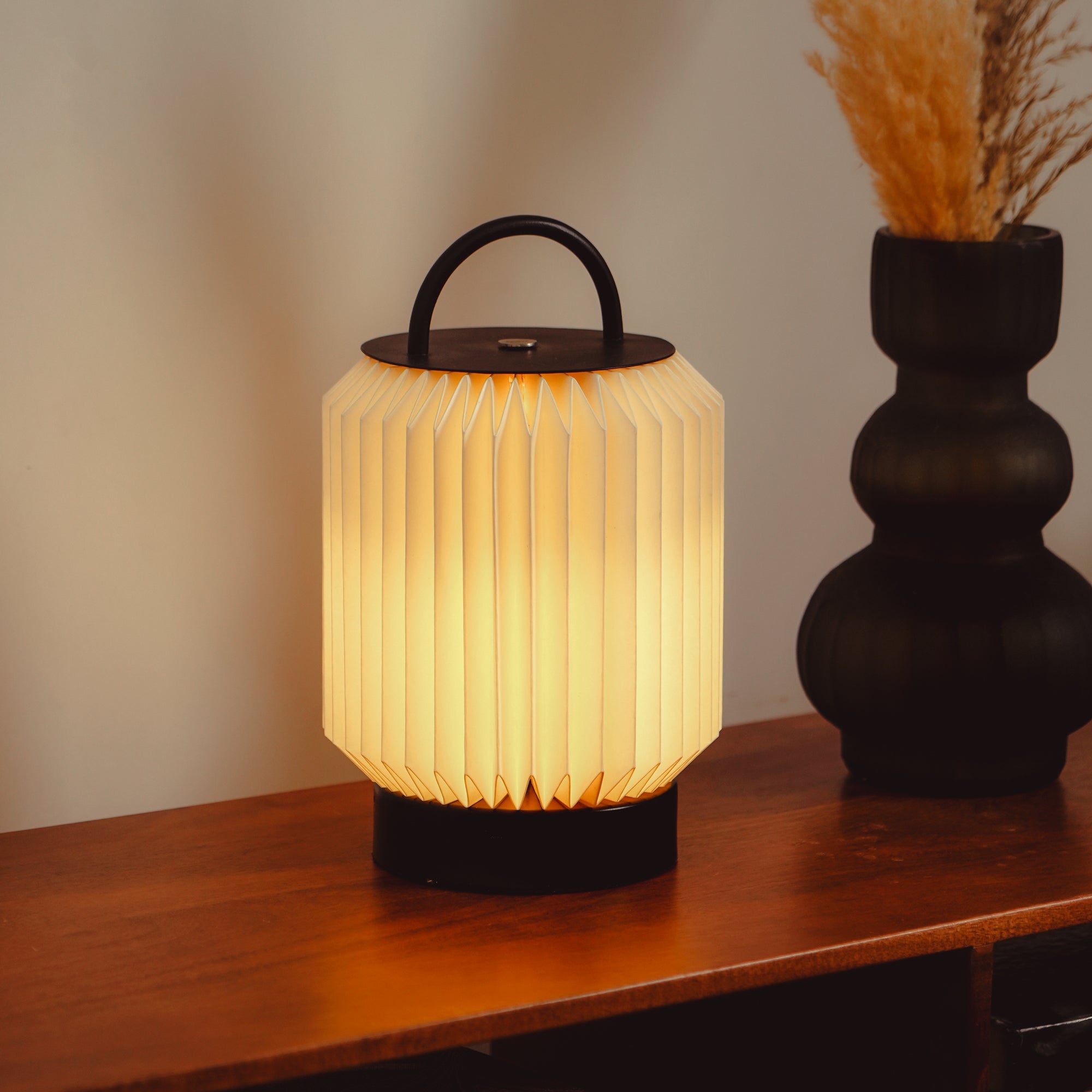 Tote Table Lamp