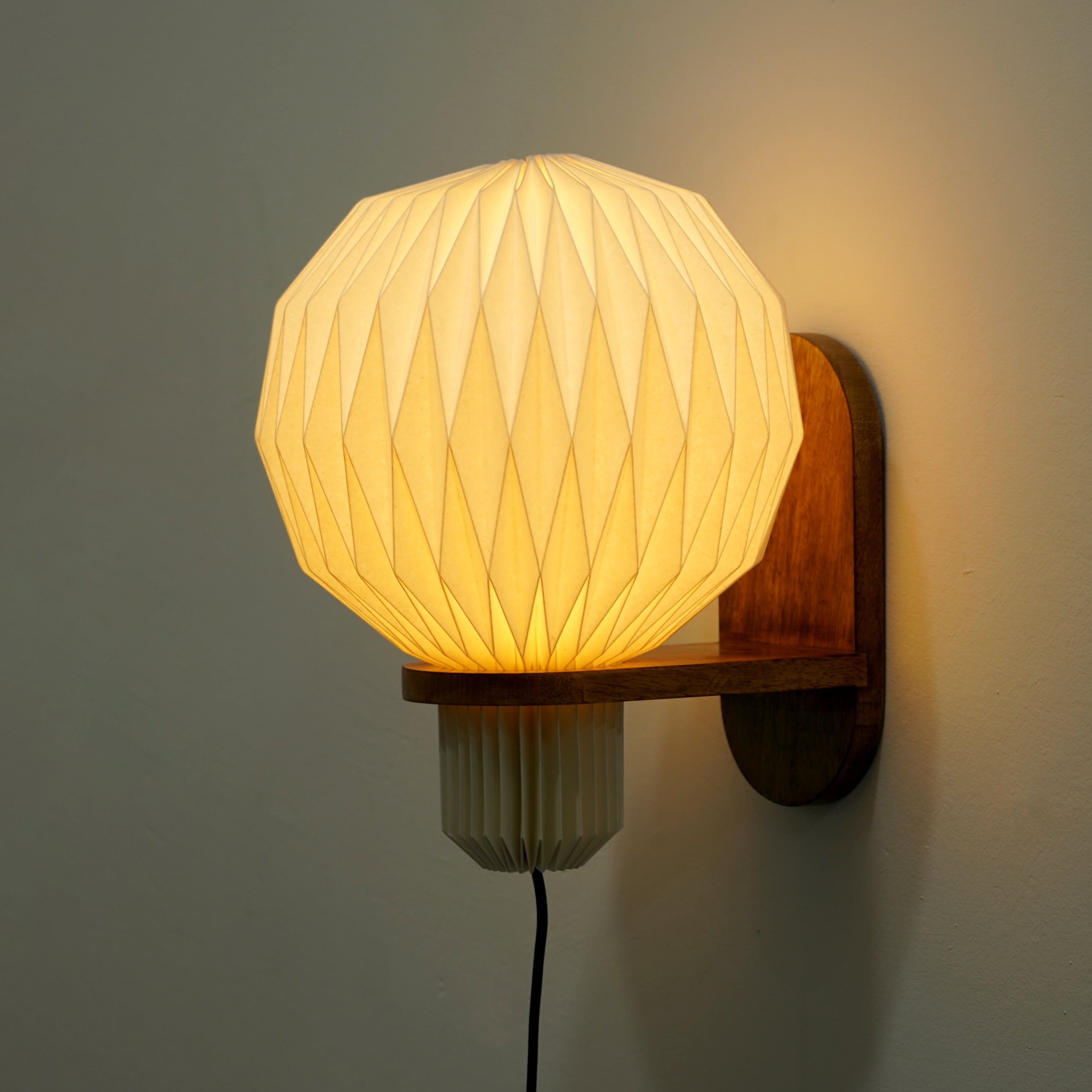 Aura Pleat Sconce Wall Lamp