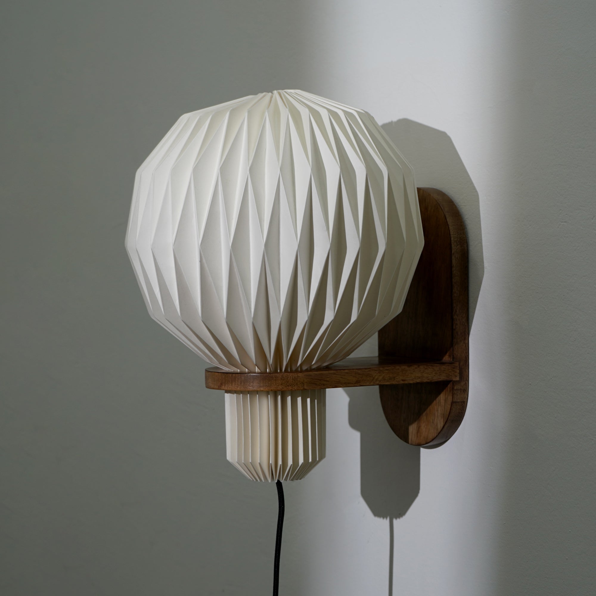 Aura Pleat Sconce Wall Lamp