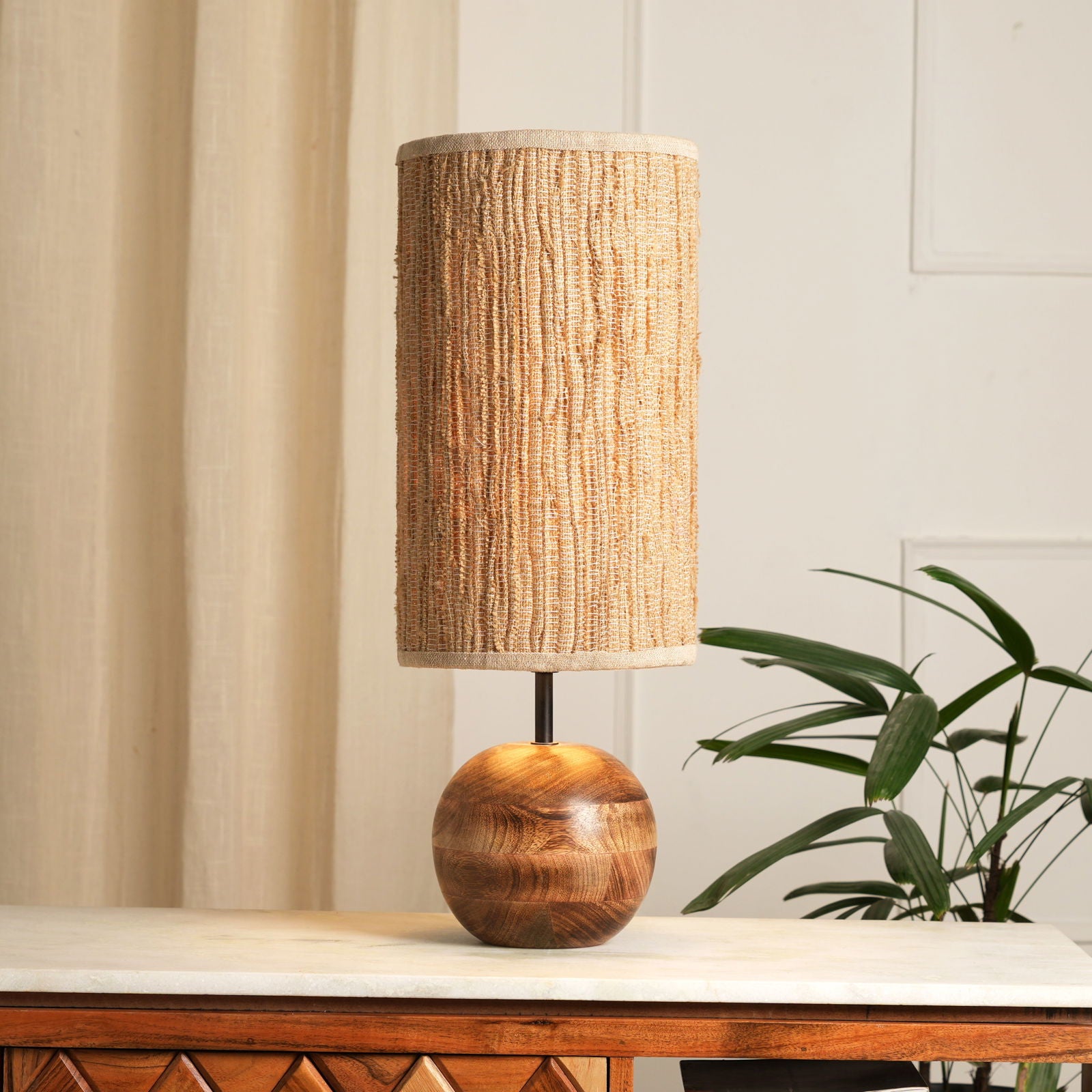 JUTE WEAVE TABLE LAMP - JUTE WEAVE NATURAL DESK LAMP, MANGO WOOD BASE, HANDCRAFTED BEDSIDE LAMPSHADE - FIG Living - JUTE WEAVE TABLE LAMP - JUTE WEAVE NATURAL DESK LAMP, MANGO WOOD BASE, HANDCRAFTED BEDSIDE LAMPSHADE - FIG Living