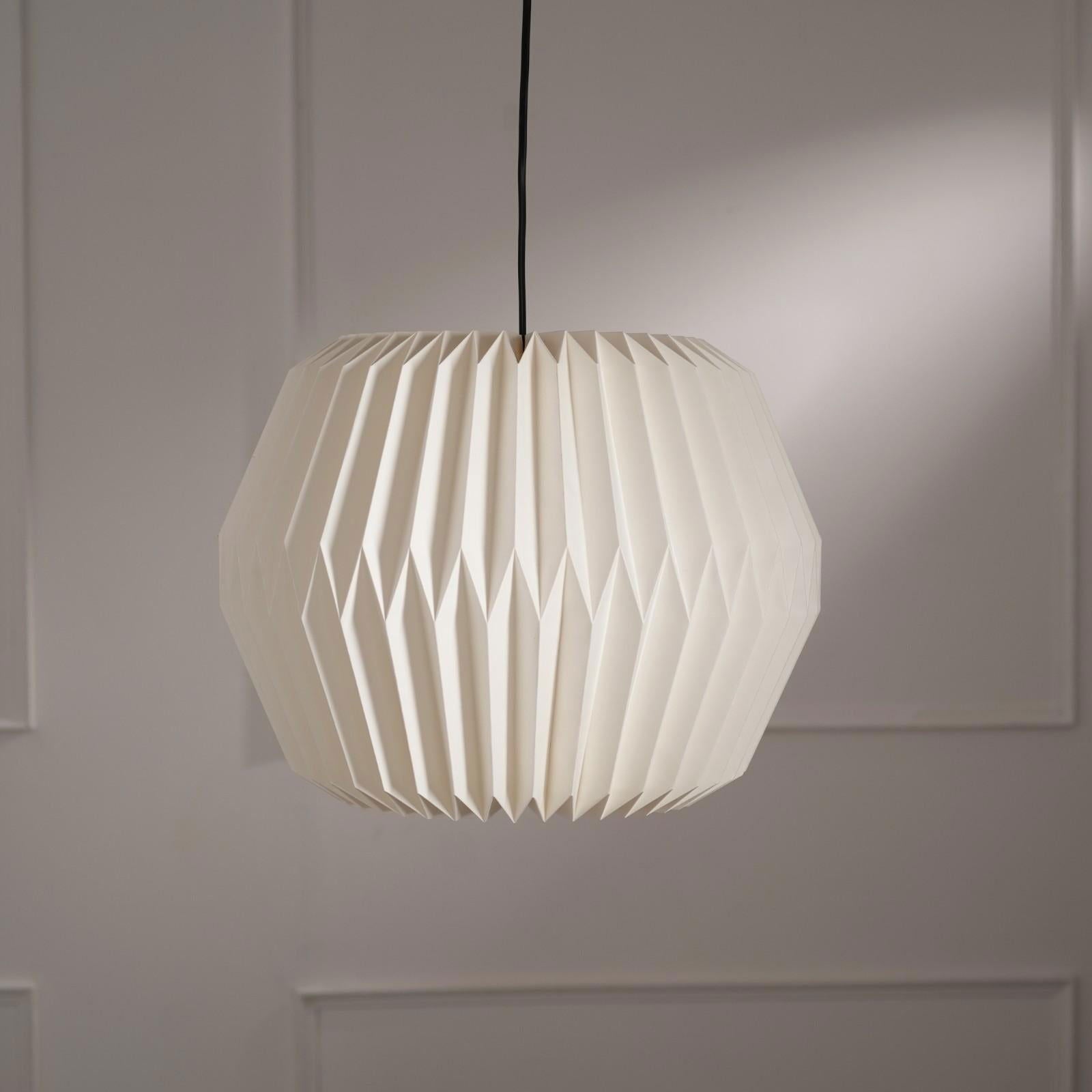 Tabla Origami Pendant Lamp - Paper Origami Pendant Light, Handpleating, Origami Lampshade Hanging Light, Scandinavian Design - FIG Living - Tabla Origami Pendant Lamp - Paper Origami Pendant Light, Handpleating, Origami Lampshade Hanging Light, Scandinavian Design Image