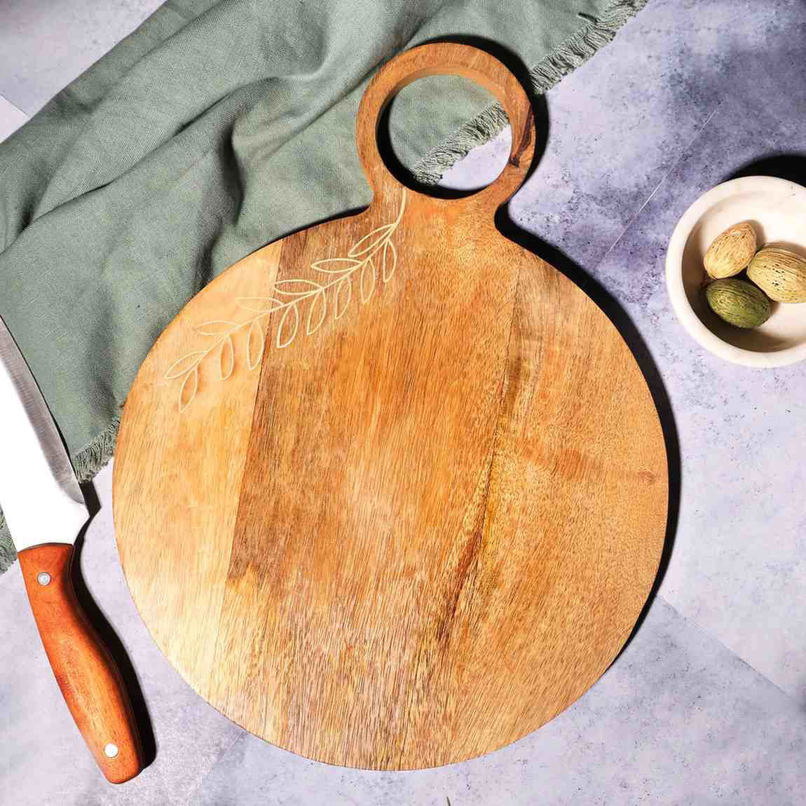 Wooden Chopping Board, Mango Wood, Food Grade Polish, Dishwasher Safe - FIG Living - Wooden Chopping Board, Mango Wood, Food Grade Polish, Dishwasher Safe - FIG Living